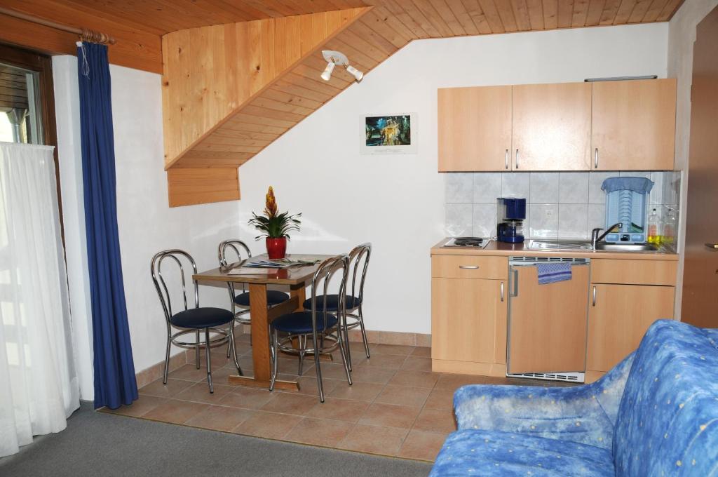 Apartments Pod Rodico 보닌스카비스트리카 객실 사진